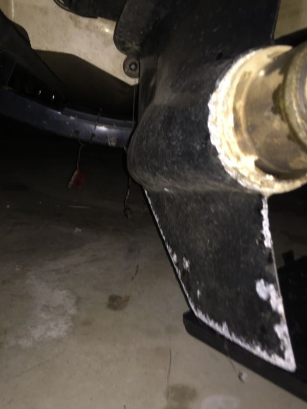 Zincs and Bravo III Outdrive Corrosion Club Sea Ray